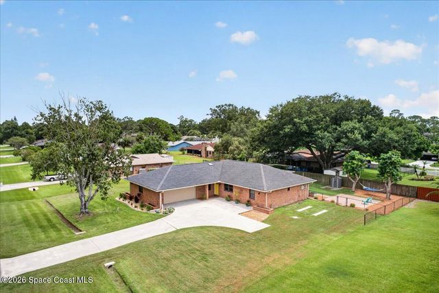 130 Nesbitt Street NE, Palm Bay, FL 32907