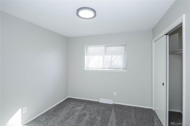 842 S Worchester Street, Aurora, CO 80012