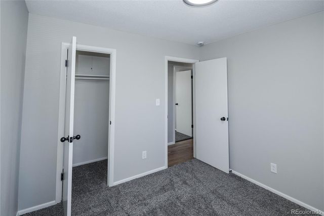 842 S Worchester Street, Aurora, CO 80012