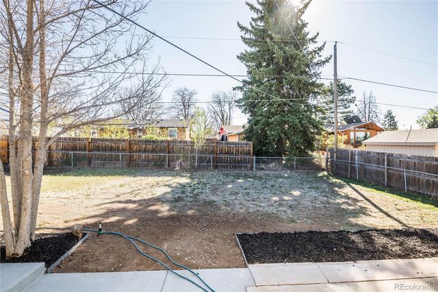 842 S Worchester Street, Aurora, CO 80012