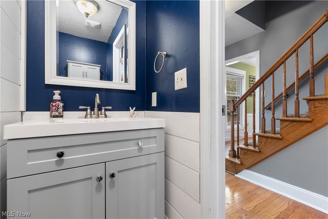 417 Forest Lane, Wadsworth, OH 44281