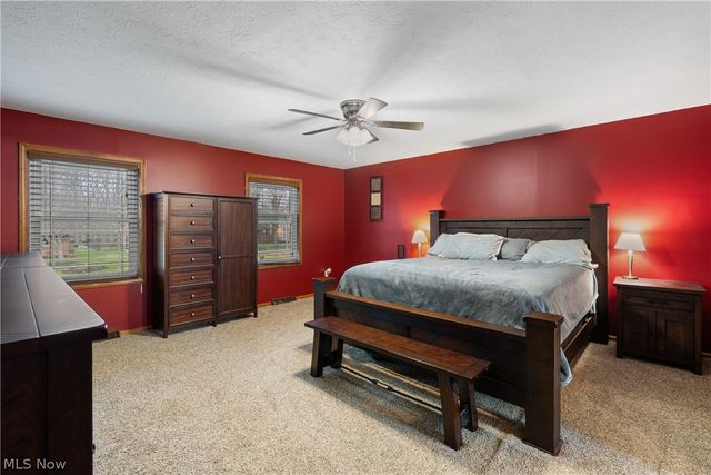 417 Forest Lane, Wadsworth, OH 44281