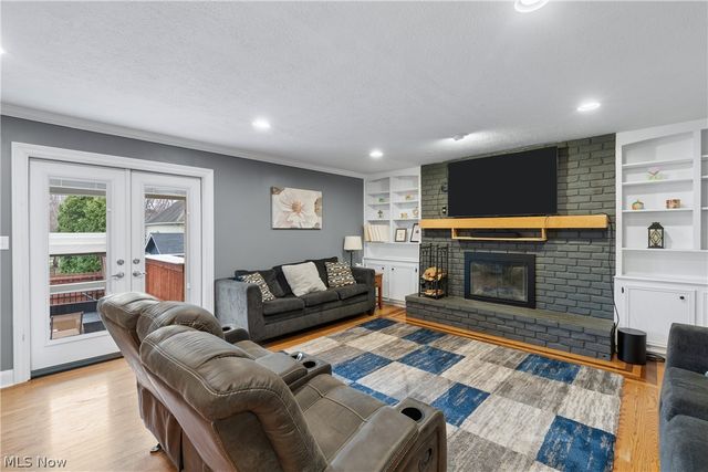 417 Forest Lane, Wadsworth, OH 44281
