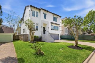 4303 Dorothy Street, Bellaire, TX 77401