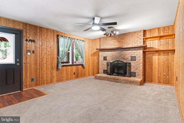 128 PINE TREE DR, Newville, PA 17241