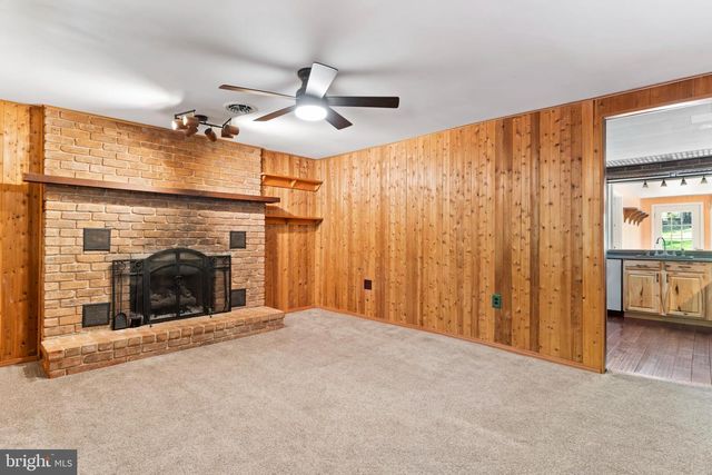 128 PINE TREE DR, Newville, PA 17241