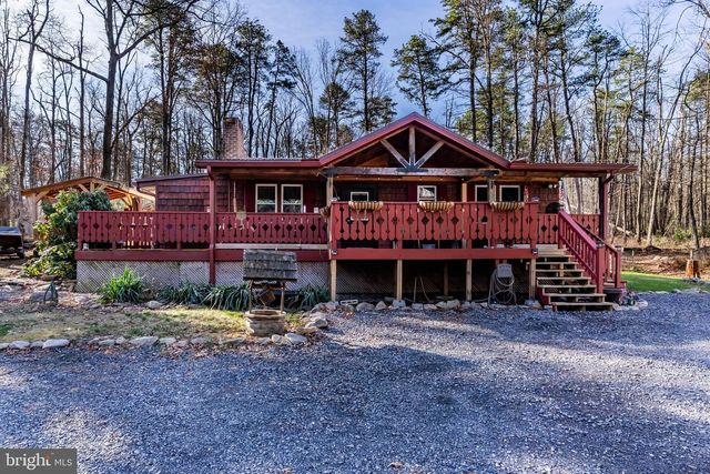 128 PINE TREE DR, Newville, PA 17241