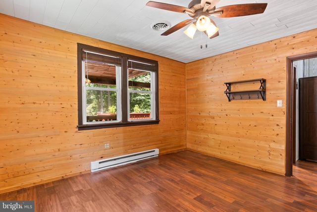 128 PINE TREE DR, Newville, PA 17241