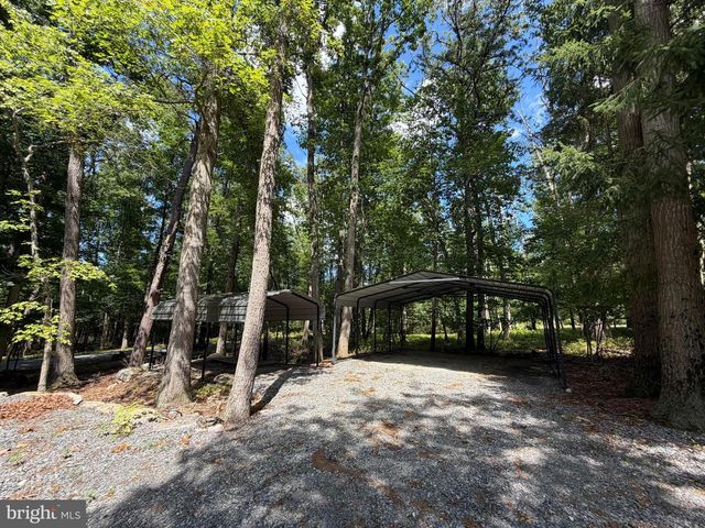 128 PINE TREE DR, Newville, PA 17241