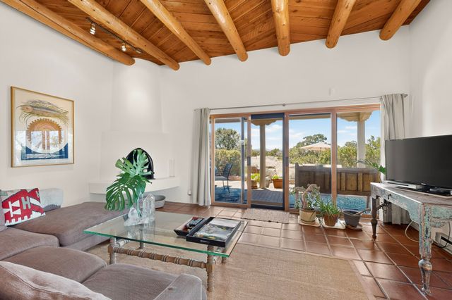 78 Verano Loop, Santa Fe, NM 87508