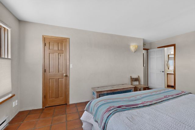 78 Verano Loop, Santa Fe, NM 87508
