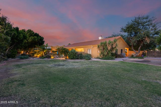 23712 N 104TH Avenue, Peoria, AZ 85383