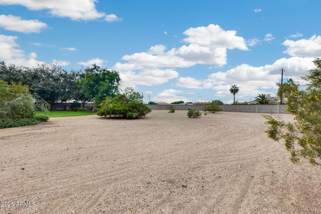 23712 N 104TH Avenue, Peoria, AZ 85383