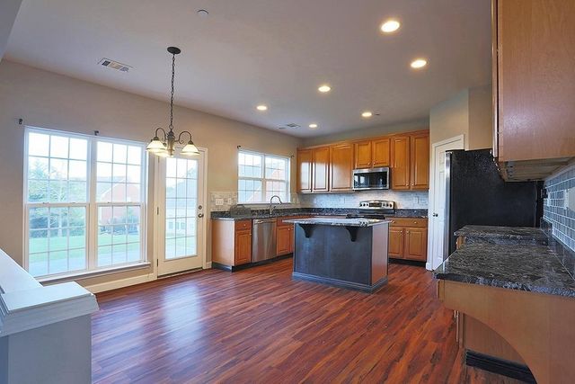 2004 Universe Ct, Nolensville, TN 37135
