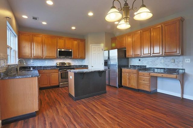 2004 Universe Ct, Nolensville, TN 37135