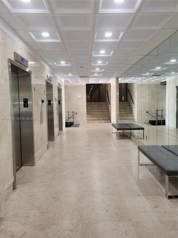 300 Bayview Dr 201, Sunny Isles Beach, FL 33160