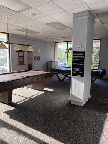 300 Bayview Dr 201, Sunny Isles Beach, FL 33160