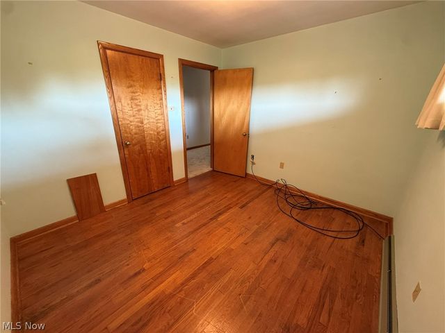 2902 Downeys Hill Drive NE, Dover, OH 44622