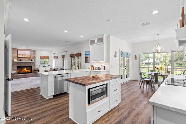 1907 ROSE MALLOW Lane, Fleming Island, FL 32003