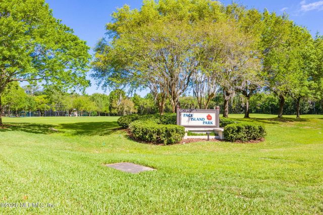 1907 ROSE MALLOW Lane, Fleming Island, FL 32003