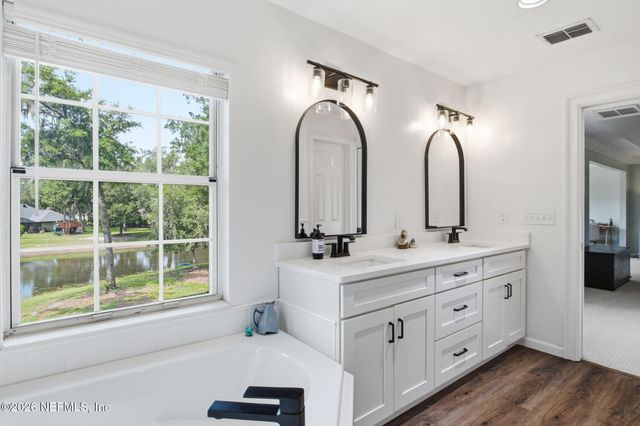 1907 ROSE MALLOW Lane, Fleming Island, FL 32003