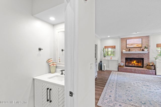 1907 ROSE MALLOW Lane, Fleming Island, FL 32003