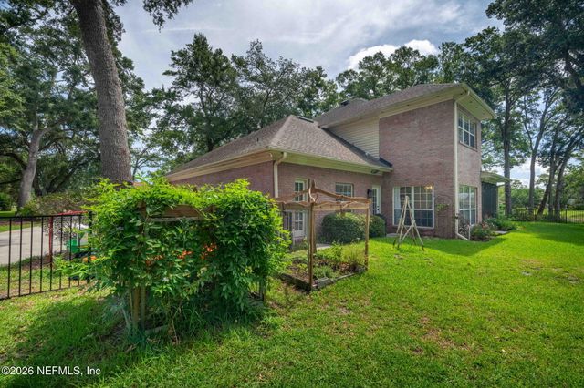 1907 ROSE MALLOW Lane, Fleming Island, FL 32003
