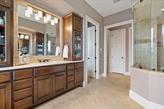 457 Santaluz LN, Austin, TX 78732