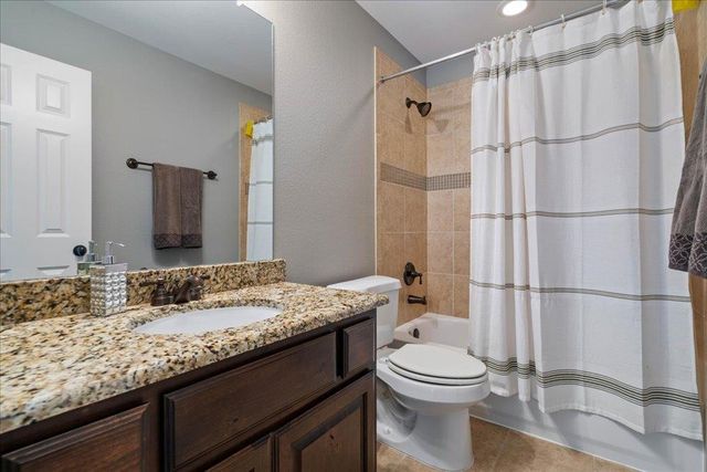 457 Santaluz LN, Austin, TX 78732