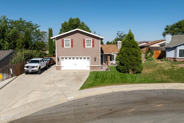1370 Tanglewood Drive, Tehachapi, CA 93561