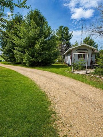W5842 Pheasant Drive, New Lisbon, WI 53950