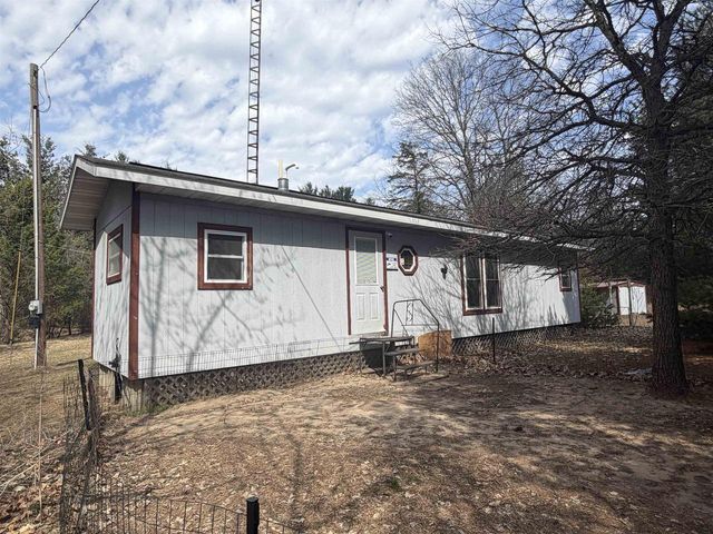 W5842 Pheasant Drive, New Lisbon, WI 53950
