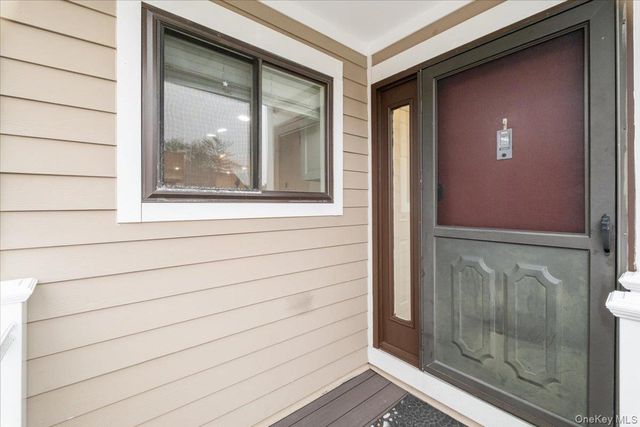 18 Park Drive, Mount Kisco, NY 10549