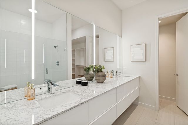 4405 Roseland Avenue, Dallas, TX 75204