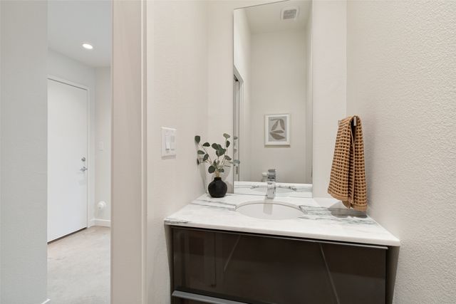 4405 Roseland Avenue, Dallas, TX 75204