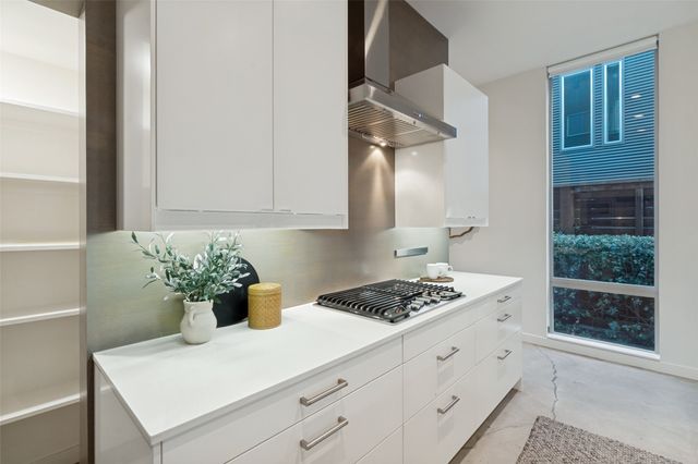 4405 Roseland Avenue, Dallas, TX 75204