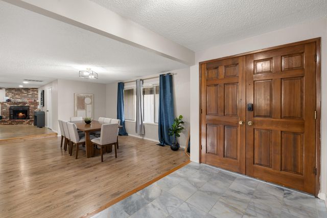 2532 Southport Way, Medford, OR 97504