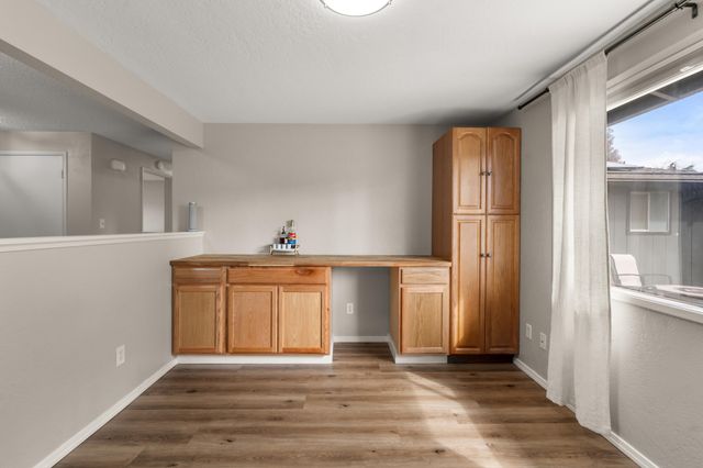 2532 Southport Way, Medford, OR 97504