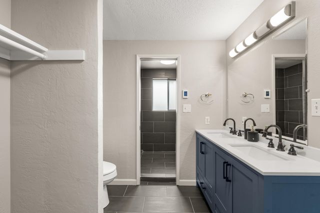 2532 Southport Way, Medford, OR 97504