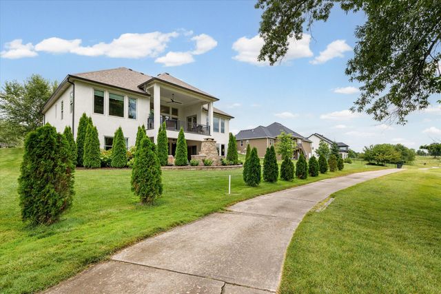 1502 MORNING DOVE DR, Columbia, MO 65201