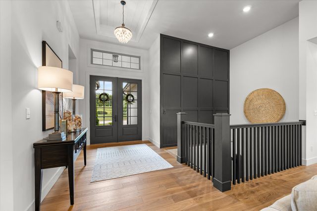 1502 MORNING DOVE DR, Columbia, MO 65201