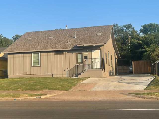 2512 E Overton Road, Dallas, TX 75216