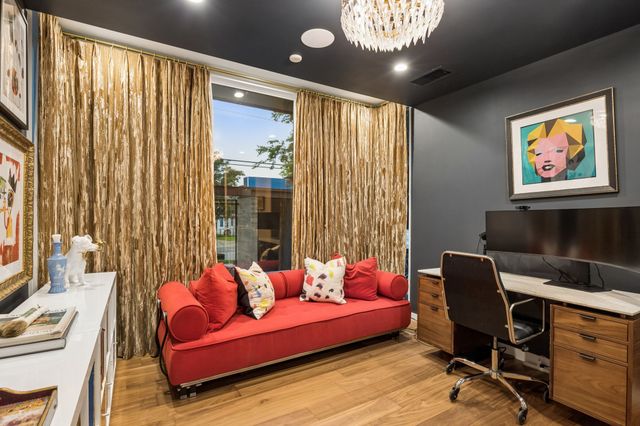 2010 Mcmillan Avenue, Dallas, TX 75206