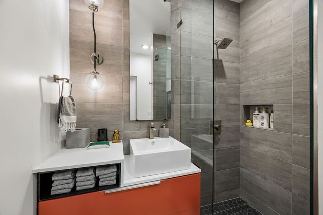 2010 Mcmillan Avenue, Dallas, TX 75206