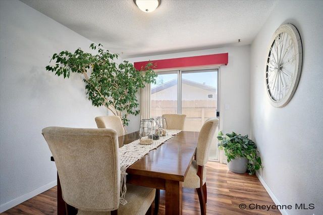 3317 LARAMIE ST, Cheyenne, WY 82001