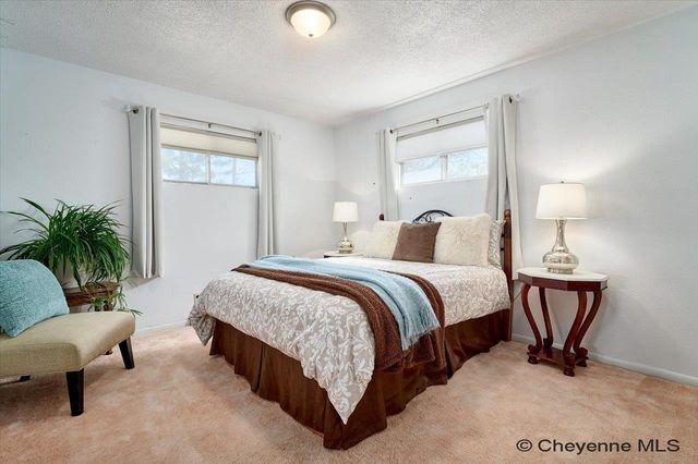 3317 LARAMIE ST, Cheyenne, WY 82001