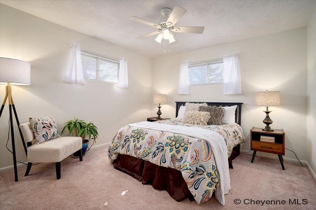 3317 LARAMIE ST, Cheyenne, WY 82001