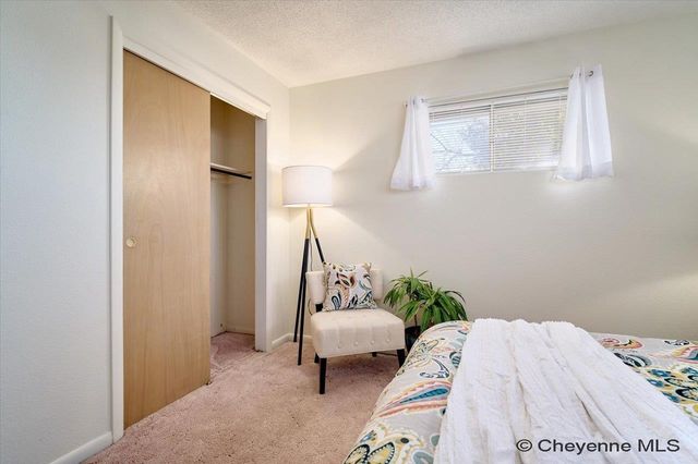 3317 LARAMIE ST, Cheyenne, WY 82001