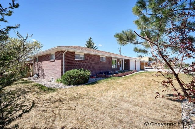 3317 LARAMIE ST, Cheyenne, WY 82001