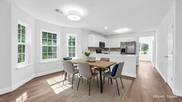 526 Eagleton Ct., Longs, SC 29568